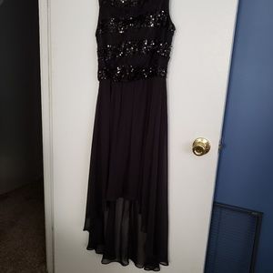 Beautiful, fun dress